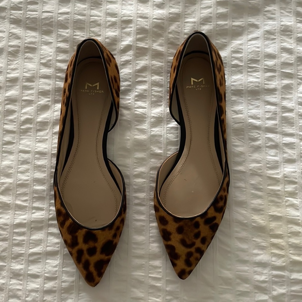 Marc Fisher animal print flats